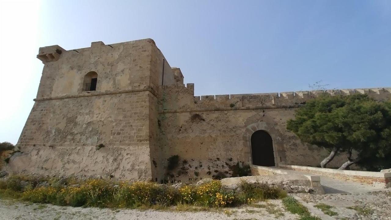 Villa Francesca Licata Luaran gambar