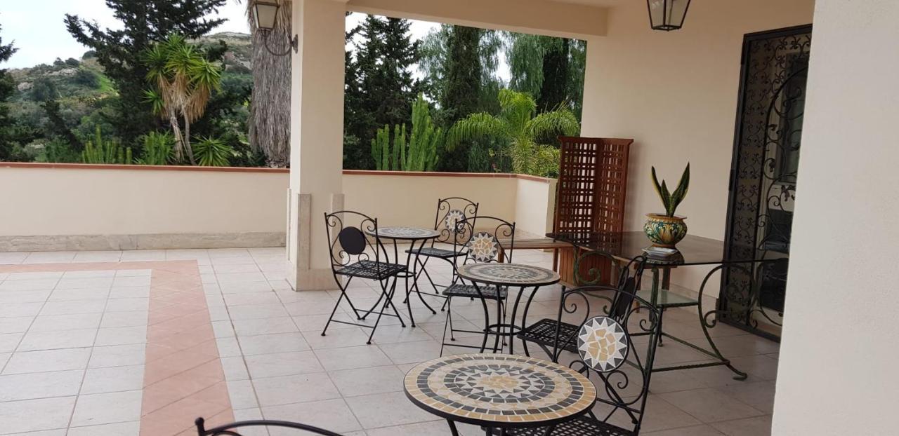 Villa Francesca Licata Luaran gambar