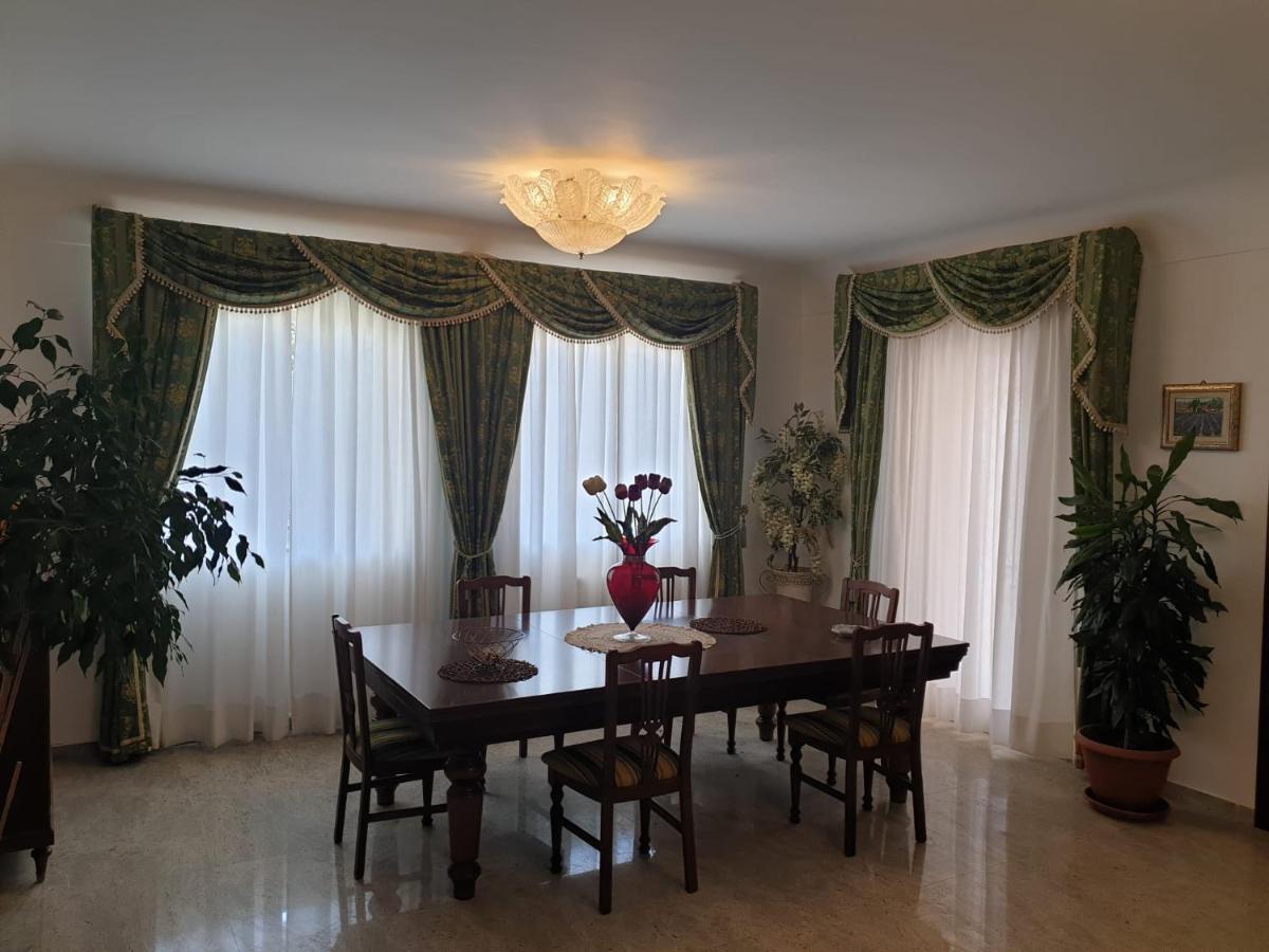 Villa Francesca Licata Luaran gambar